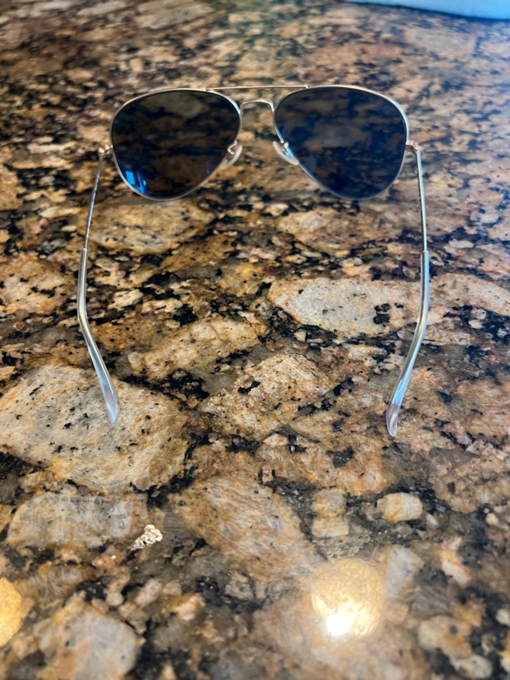Ray-Ban Women’s Aviator Sunglasses - Gold Frame with Blue Lenses - Picture 4 of 4